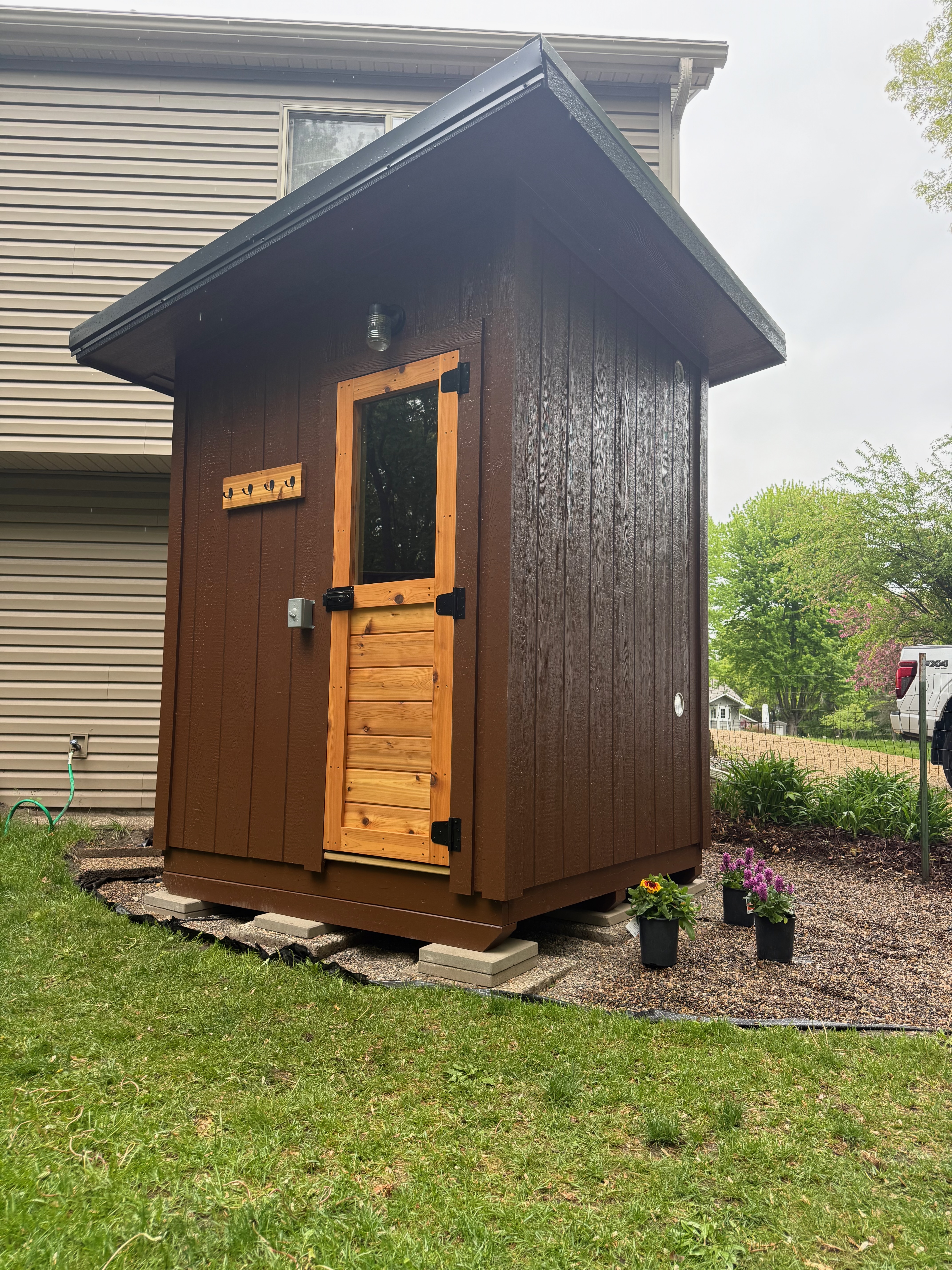Tundra Saunas exterior